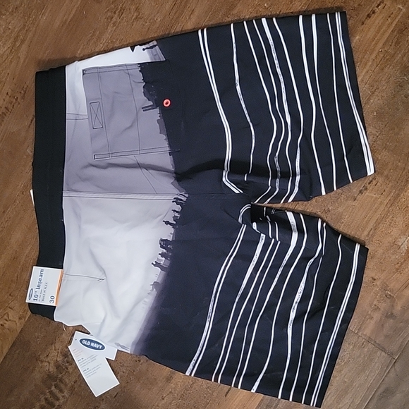 Old Navy Swim Trunks - Picture 5 of 5